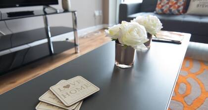 ByEvo 6 Brabloch - Modern Apartment close to Paisley and GLA