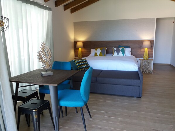 1 habitación, internet y ropa de cama 