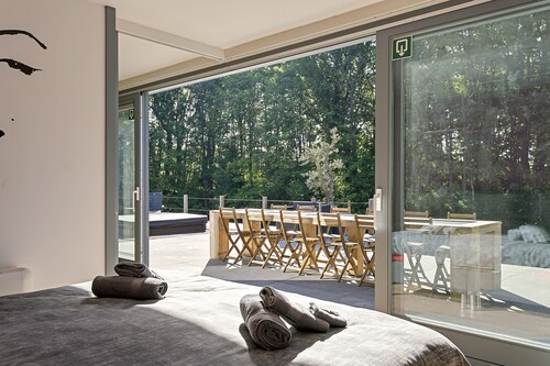 Holiday home René on a large and fully enclosed property with forest and pond