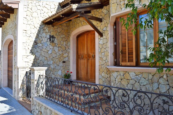 Exterior detail