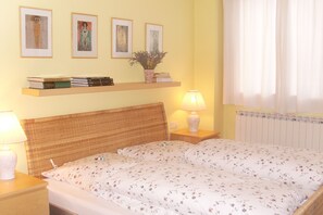 3 Schlafzimmer, Bügeleisen/Bügelbrett, Bettwäsche
