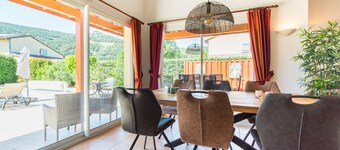 Luxury villa Aux Lions with private pool