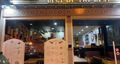 SUNNY TERRACE APARTMENT