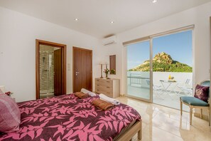 3 室のベッドルーム、アイロン / アイロン台、WiFi (無料)、ベッドシーツ