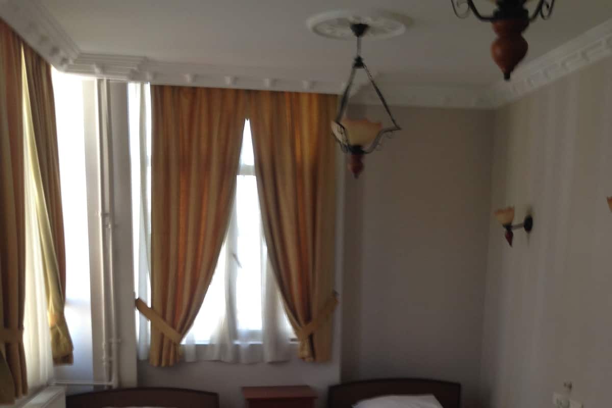 Standard Double Room | 1 bedroom, desk, WiFi (free), bed sheets
