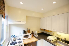 House, 1 Queen Bed (Del Mar Cottage) | WiFi (free) - Del Mar Cottage Holiday (San Francisco)