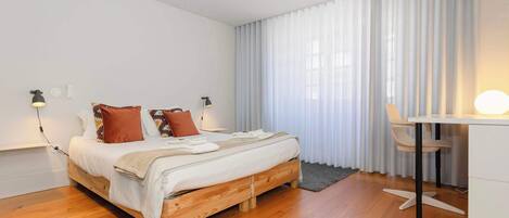 3 chambres, fer et planche Ă repasser, Wi-Fi, literie fournie