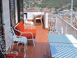 Outdoor dining - THE BEST VIEW IN TOSSA (Tossa de Mar)