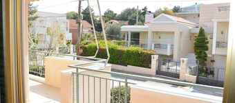 Appartment 51 sq.m / Sandy beach + Int. Airport
