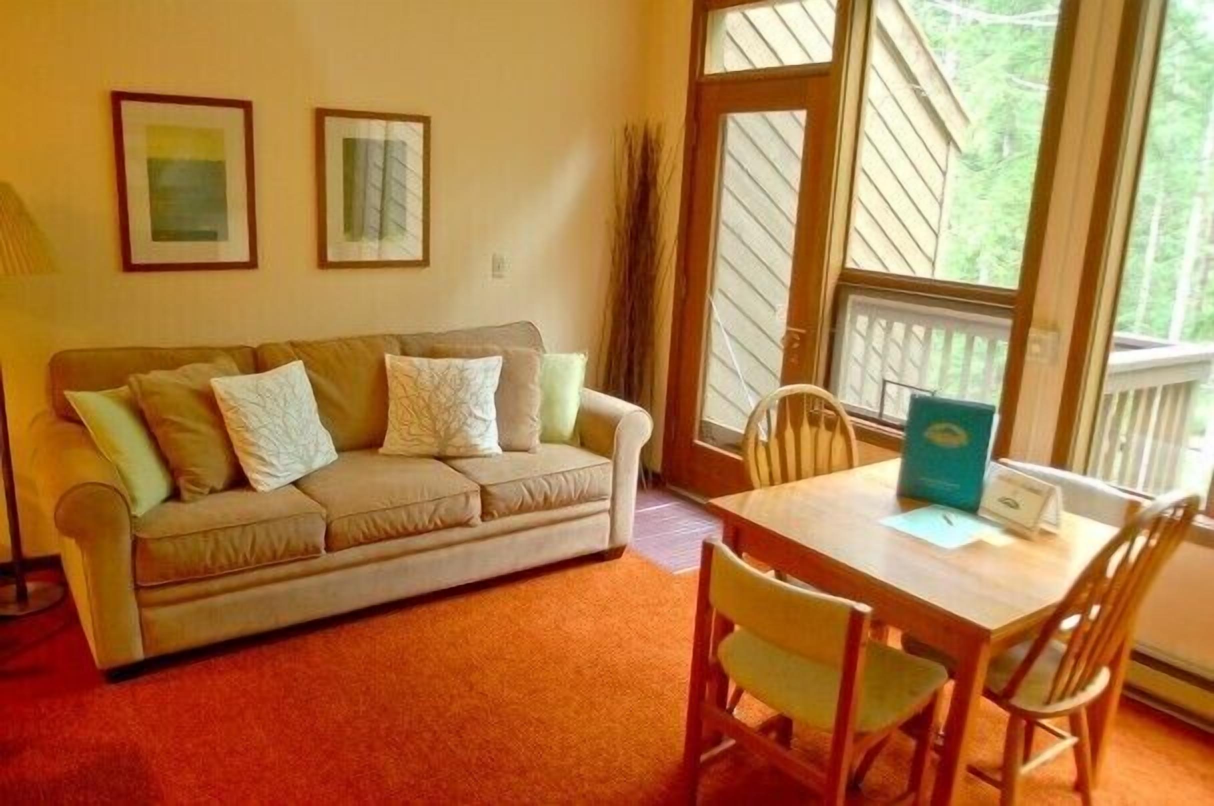 Mt. Baker Lodging Condo 85 - Sleeps 4!