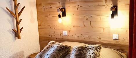 1 bedroom, iron/ironing board