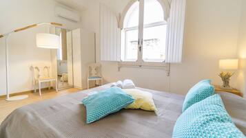 4 Schlafzimmer, Bügeleisen/Bügelbrett, Reisekinderbett, kostenloses WLAN