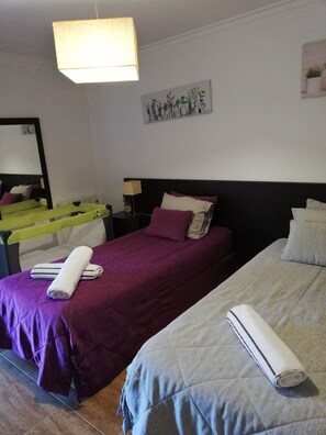 2 dormitorios, escritorio, sistema de insonorización