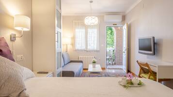 7 dormitorios, sistema de insonorización, tabla de planchar con plancha