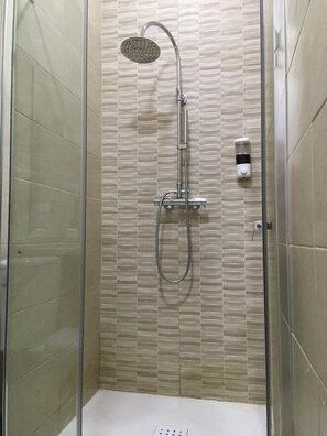 Hair dryer, towels