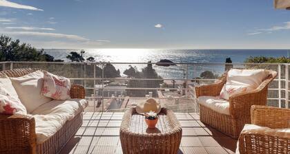 SAILOR HOUSE with SEA VIEWS