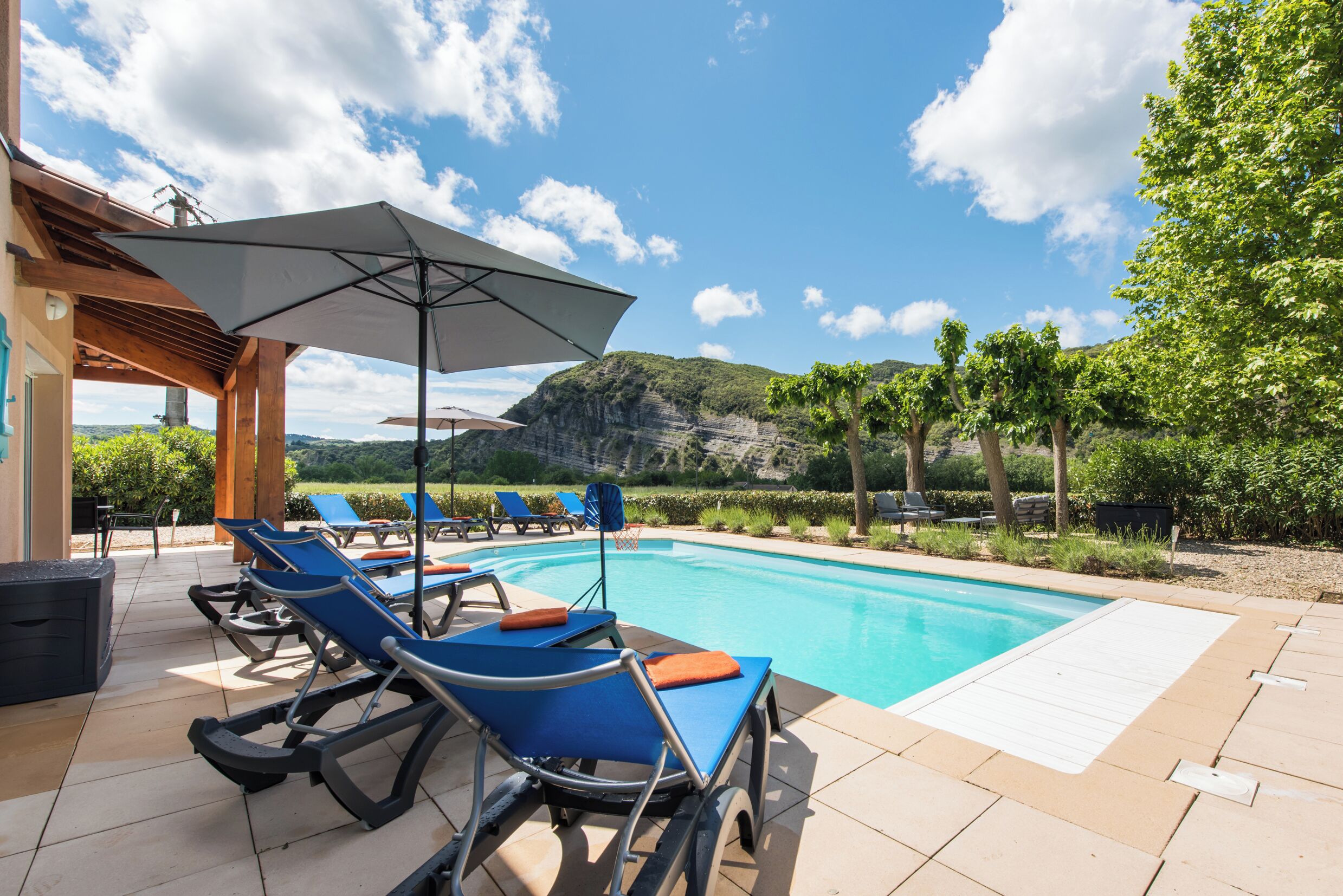 室外泳池、暖水池