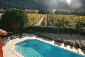 Outdoor pool, a heated pool - Villa Bonne Vie for 10 people with private pool (Vallon-Pont-d'Arc)