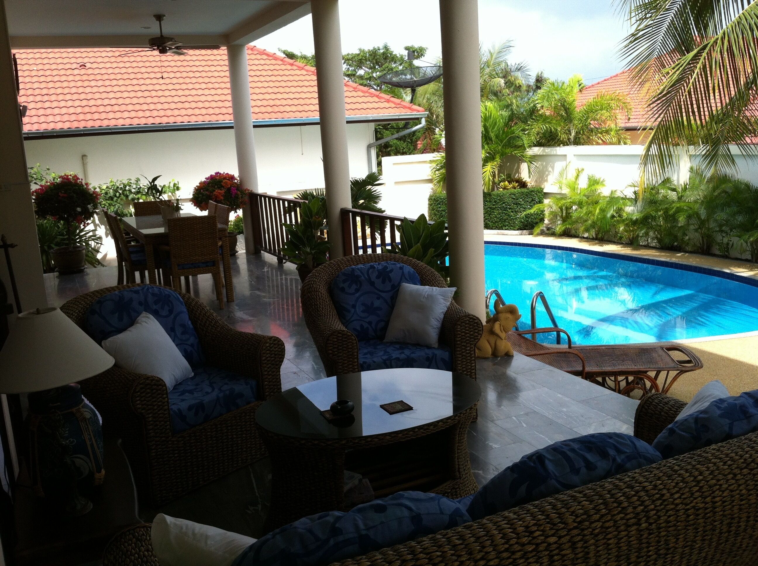 Large 3 bed pool villa set in Thailands royal beach, golf resort Hua Hin, Tambon Nong Kae, 57