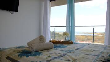 4 bedrooms, desk, iron/ironing board, travel crib