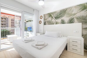 1 bedroom, iron/ironing board, free WiFi, bed sheets - Carabelas III 1-3 (Benidorm)