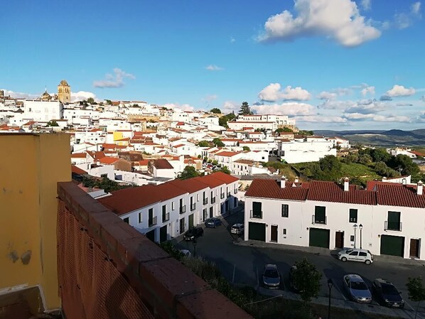 Property grounds - The attic - 2 rooms (Jerez de los Caballeros)