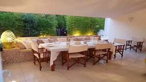 Ristorazione all'aperto
