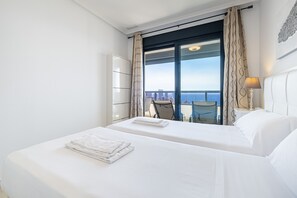 1 slaapkamer, een strijkplank/strijkijzer, gratis wifi, beddengoed