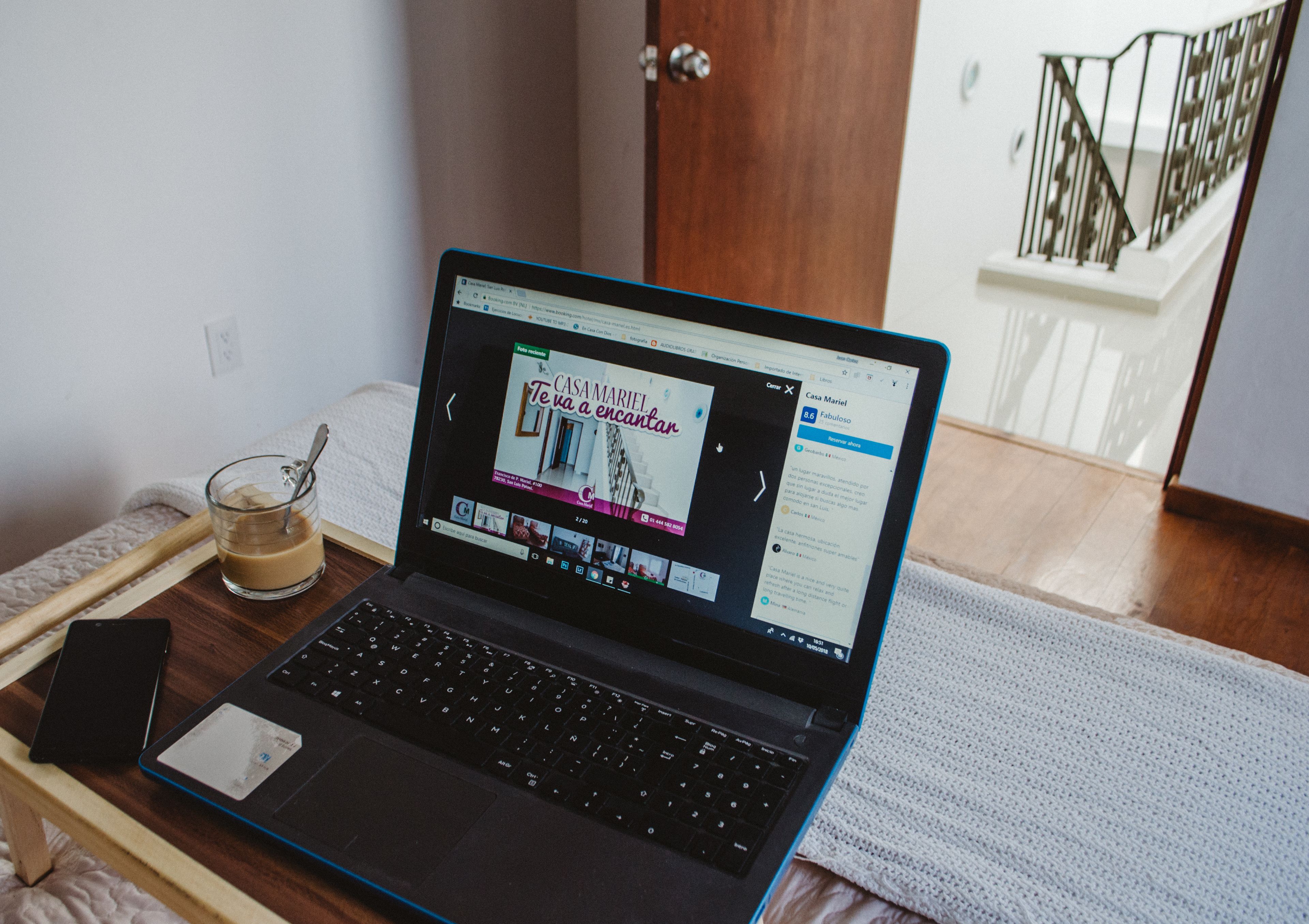 Executive Room, 1 King Bed, Non Smoking | Blackout curtains, iron/ironing board, free WiFi, bed sheets