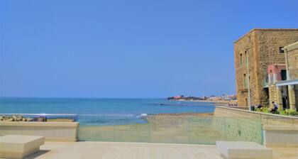 Villetta Rosso Corallo, beach house with garden of 200 square meters