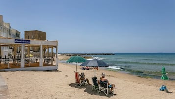 En la playa
