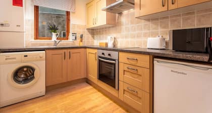 Prestwick Central - Donnini Apartments