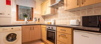 Prestwick Central - Donnini Apartments