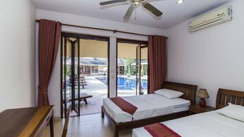 4 Schlafzimmer, Schreibtisch, Bügeleisen/Bügelbrett, kostenloses WLAN