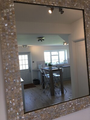 Dining - Stunning Beachfront Apartment on Ferring beach (Ferring)