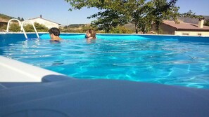 Outdoor pool - SPECIAL OFFERS La Terraza Cottage for 4 people (Navalperal de Tormes)