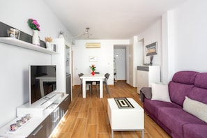 Smart TV, DVD player, books