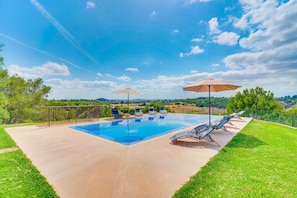 Pool - SON VADOR Finca with pool for 8 in Santa Margalida (Santa Margalida)