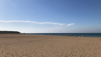 Beach nearby, sun loungers