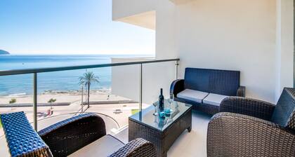 Sa Maniga - gehobene FeWo, Strandlage/Meerblick, 2 Schlafzimmer ,WIFI, 5 Etage