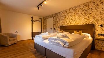 2 slaapkamers, reisbedje, gratis wifi, beddengoed