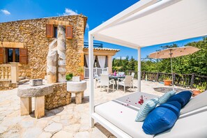 Servei de restauració a l'aire lliure