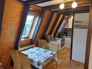 Refrigerador, microondas, horno, lavavajillas