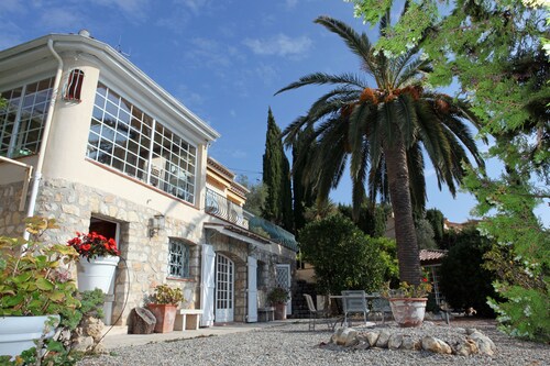 Stunning views, great place, heated pool