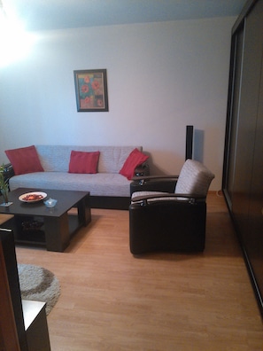 TV, DVD player