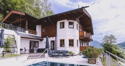 Landhaus Lodge Romy