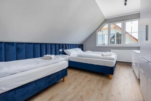 3 bedrooms, WiFi, bed sheets