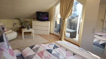 2 Schlafzimmer, Zimmersafe, Bügeleisen/Bügelbrett, kostenloses WLAN