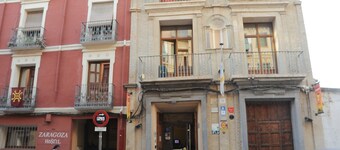 Albergue Zaragoza Hostel