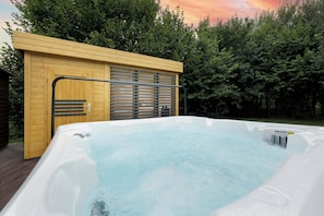Baignoire à remous extérieure